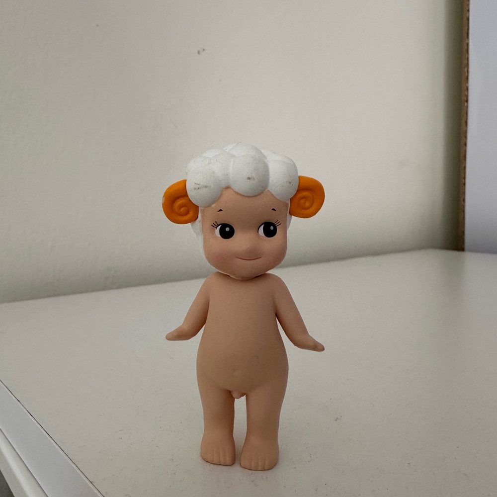 sheep sonny angel